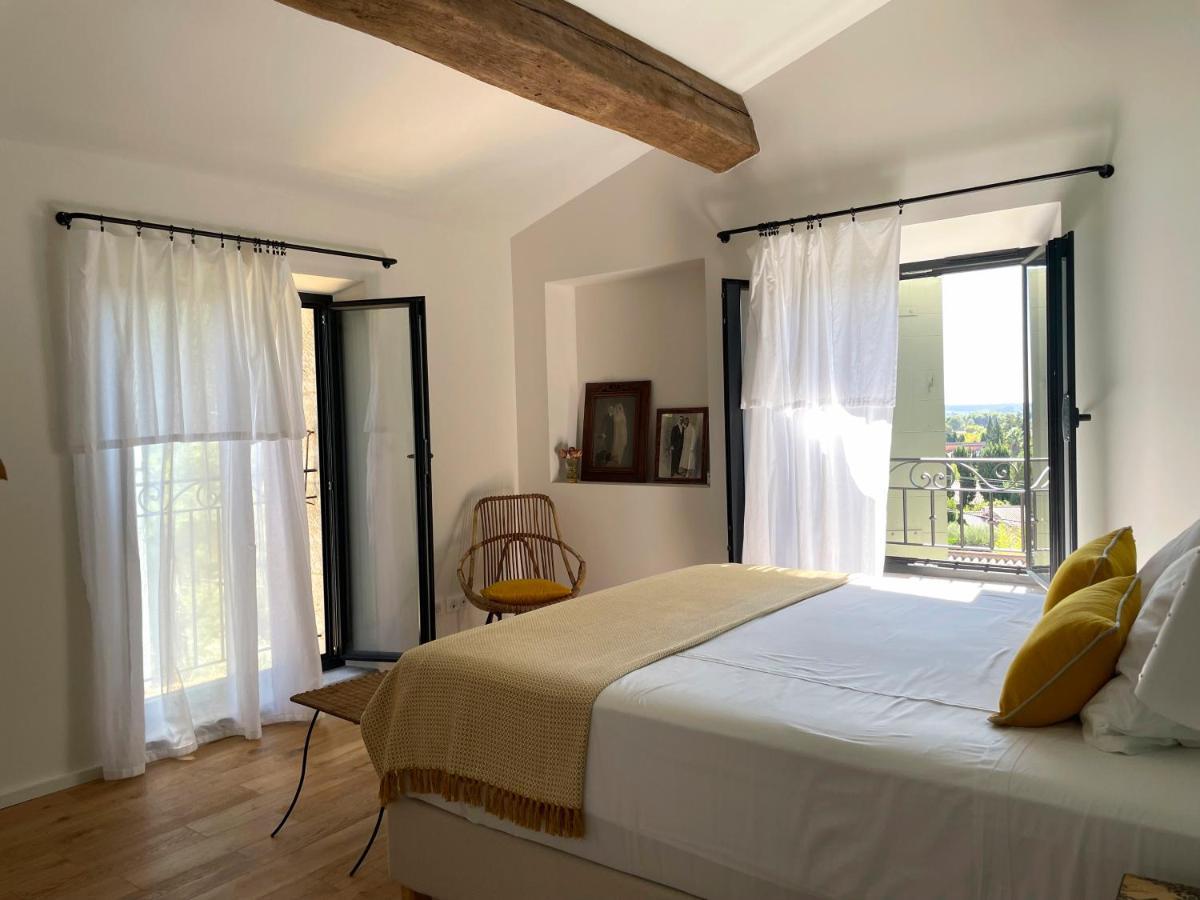 Le Mas Angelou Maussane les Alpilles Luaran gambar